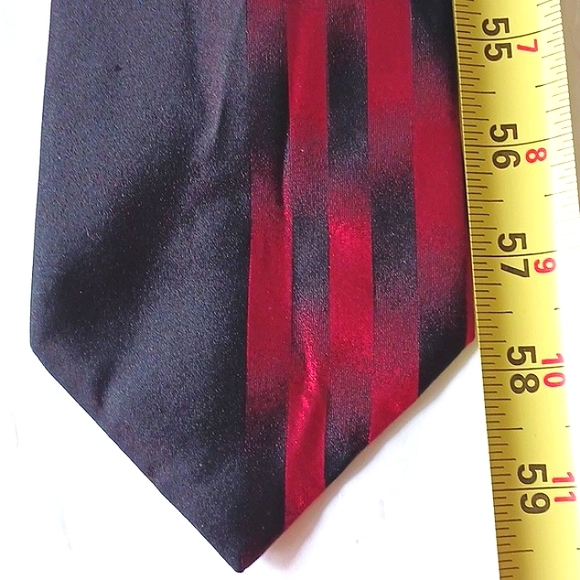 Vintage 100% Silk Diamond   Shape Swarovski Crystal Hand Made Multi-Color Tie - Picture 8 of 10